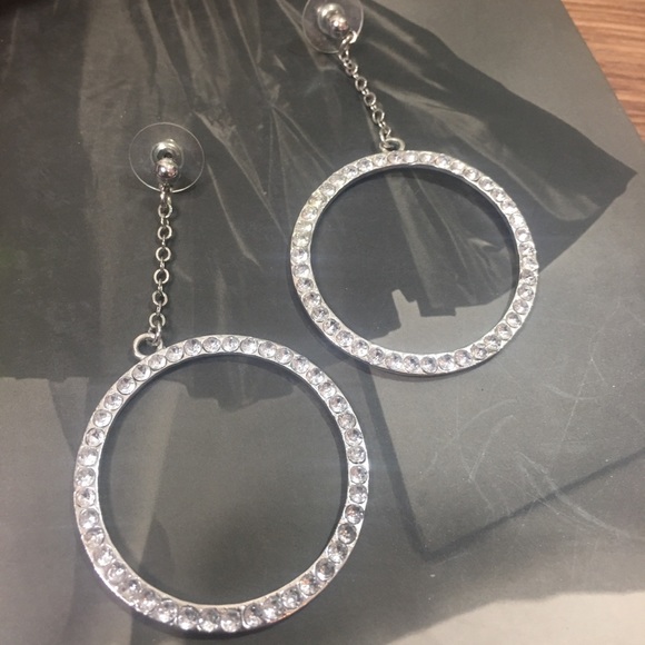 Sterling silver beaded circle drop earrings. - Picture 2 of 4